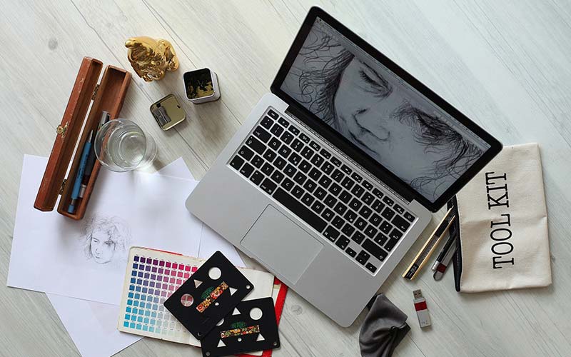 How To Begin A Career As A Freelance Graphic Designer